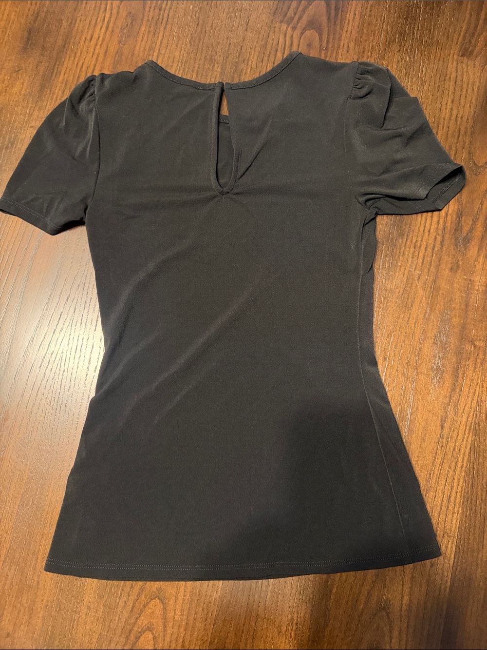 Express Black Puff Sleeve Short Sleeve Top - Picture 3 of 4
